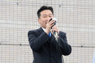 福山議員