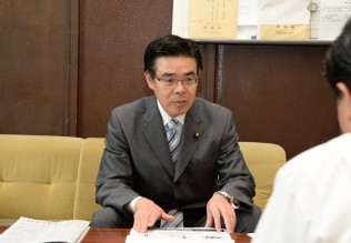 大久保勉議員