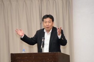 枝野幸男幹事長