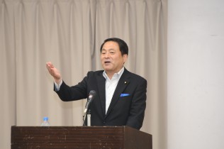 郡司彰参院会長