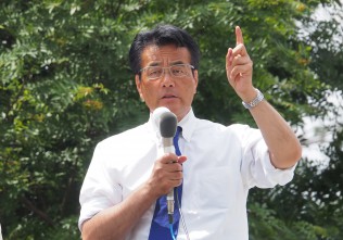 岡田克也代表