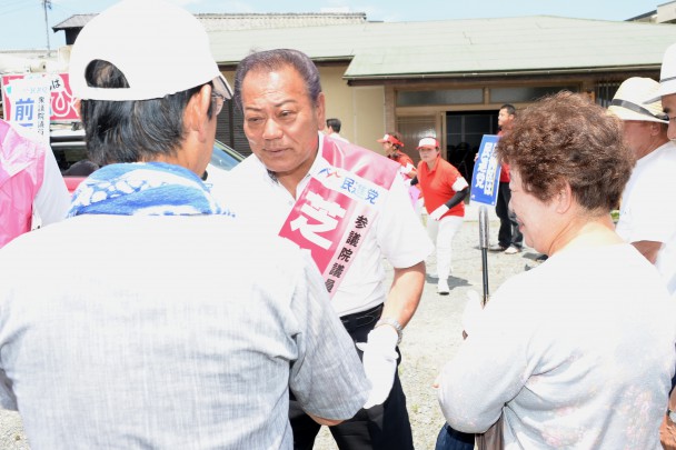 芝候補と支援者たち