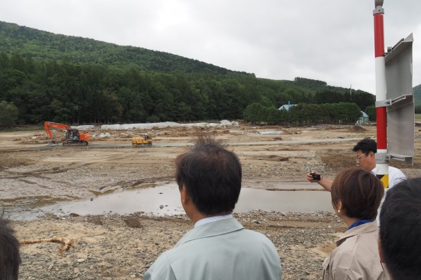 川の氾濫で流された畑跡地