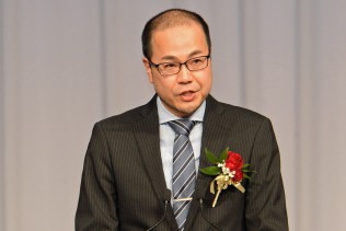 井手英策慶應義塾大学経済学部教授