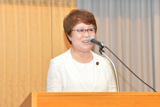 神本美恵子男女共同参画推進本部長